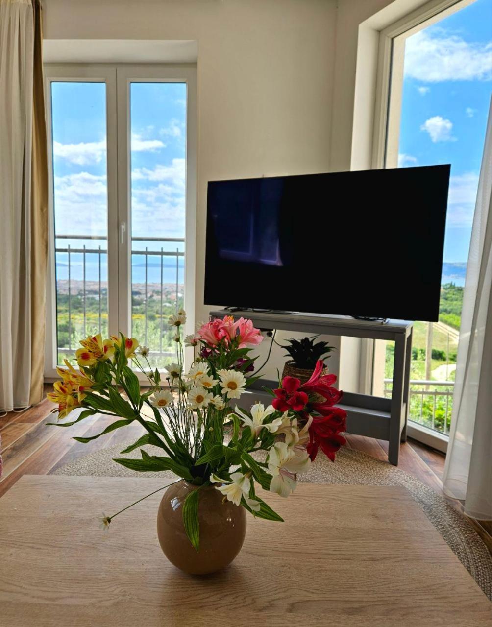 Villa Bepina, Surrounded By Sea, Olive, Vineyard Kaštel Novi Extérieur photo