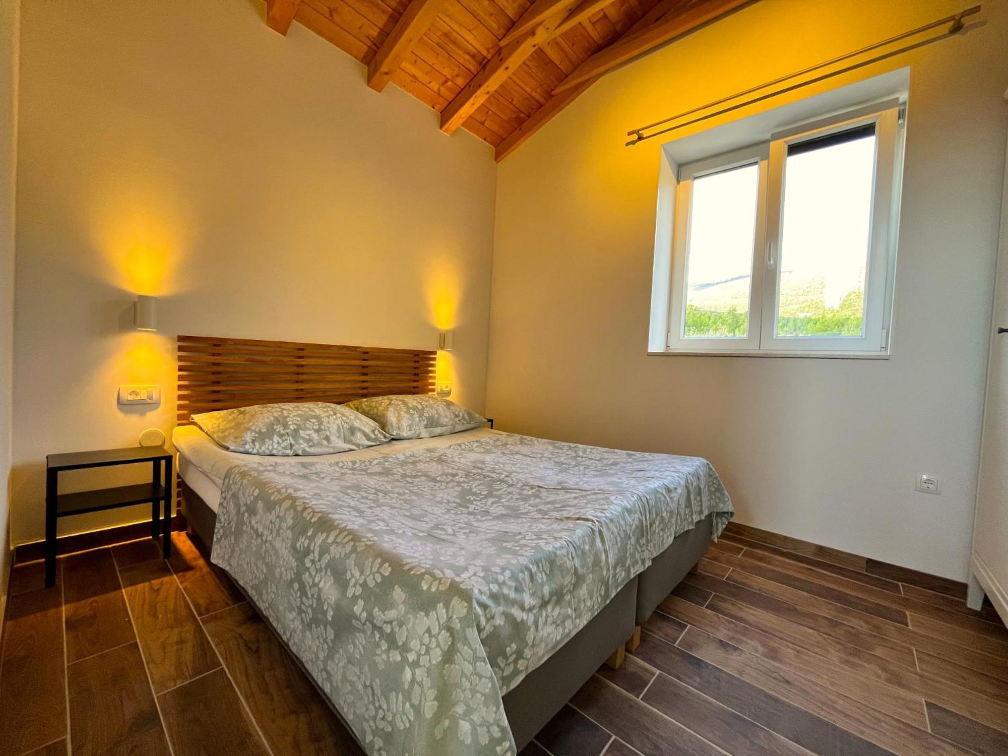 Villa Bepina, Surrounded By Sea, Olive, Vineyard Kaštel Novi Extérieur photo